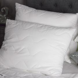 V Flame Retardant Quilted Clusterfibre Pillow