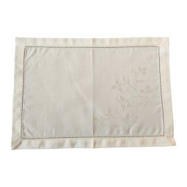 100% Cotton Ivory Napkin With Living Leaves Design - 39 x 28cm