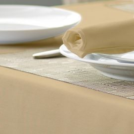 V Polyester Plain Coloured Bistro Tablecloth