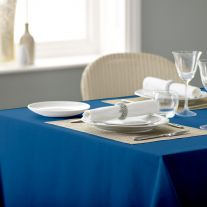 V Polyester Plain Coloured Tablecloths