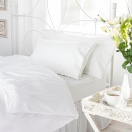 V144 Polycotton Plain Single Fitted Sheet - 90 x 200cm