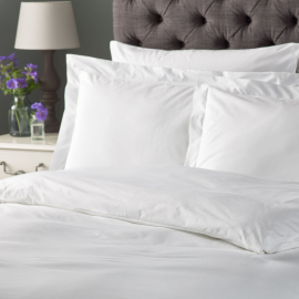 V200 80/20 Cotton Rich Percale Plain XL Duvet Cover